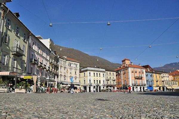 Lungolago Rosso Локарно Экстерьер фото